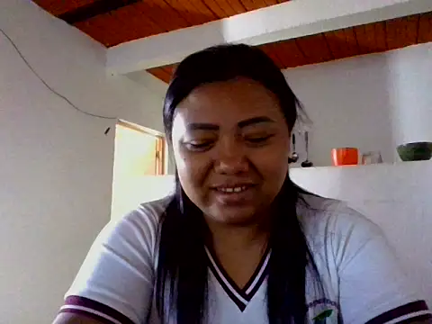 Ambber Smith online show from June 27, 2026, 1:17 pm