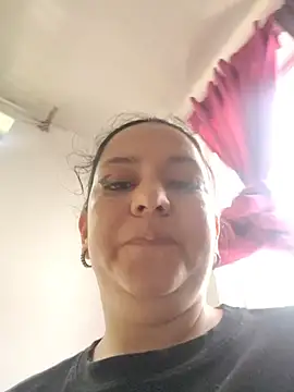 Snapshot of Meganmeow1 chatting on July 30, 2026, 9:14 pm Meganmeow1 online show from July 30, 2026, 9:14 pm
