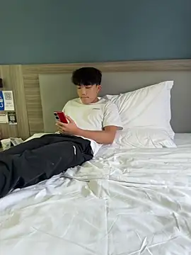 Mrwangjjkk online show from May 26, 2026, 10:46 am