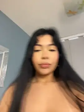 Snapshot of FERNANDAXX_ chatting on July 14, 2026, 12:22 pm FERNANDAXX online show from July 14, 2026, 12:22 pm