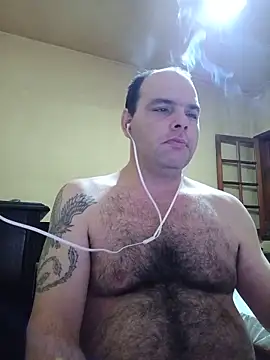 Snapshot of Safado700 chatting on May 29, 2026, 1:44 am Safado700 online show from May 29, 2026, 1:44 am