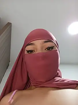 Snapshot of Samira_1 chatting on June 15, 2026, 8:19 pm Samira 1 online show from June 15, 2026, 8:19 pm
