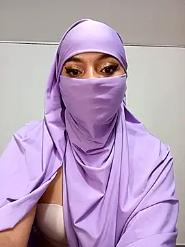 Snapshot of Samira_1 chatting on July 6, 2026, 11:40 pm Samira 1 online show from July 6, 2026, 11:40 pm