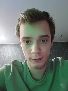 Snapshot of Gaarty chatting on June 4, 2026, 7:18 pm Gaarty online show from June 4, 2026, 7:18 pm