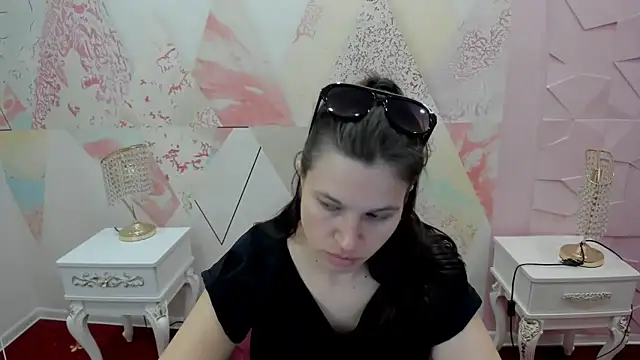 Cenny love online show from May 20, 2026, 9:17 am