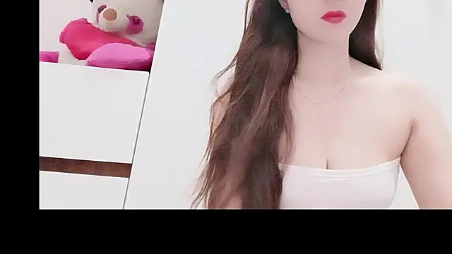 Snapshot of Micky-love chatting on June 30, 2026, 4:01 am Micky-love online show from June 30, 2026, 4:01 am
