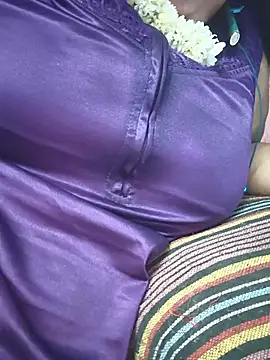 Snapshot of geetha431 chatting on June 22, 2026, 5:21 pm geetha431 online show from June 22, 2026, 5:21 pm