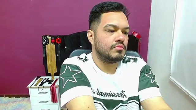 -AlejandroT- online show from May 23, 2026, 3:49 am