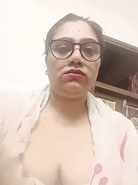 yourchahat27 online show from June 27, 2026, 8:15 pm