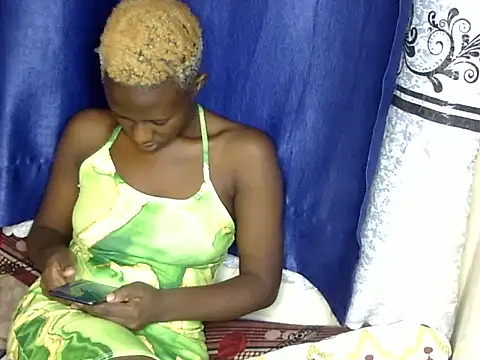 Snapshot of hot_desire2 chatting on July 9, 2026, 8:52 pm hot desire2 online show from July 9, 2026, 8:52 pm
