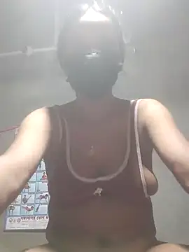 diyadey299 online show from June 25, 2026, 11:32 pm