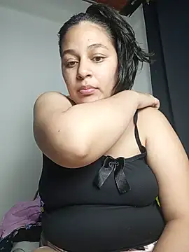 Snapshot of Lumy_Star chatting on July 3, 2026, 1:06 pm Lumy Star online show from July 3, 2026, 1:06 pm