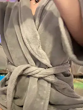 lil martian online show from February 18, 2026, 1:07 pm