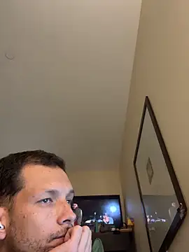 edwardhomp online show from June 17, 2026, 11:03 pm