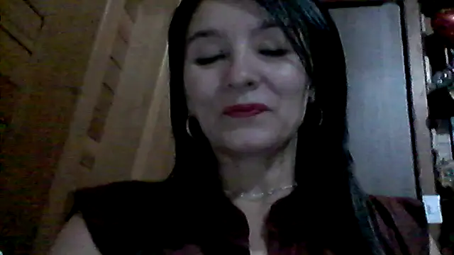 Snapshot of Anlly_garcia002 chatting on July 7, 2026, 1:52 am Anlly garcia002 online show from July 7, 2026, 1:52 am