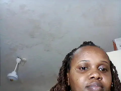 Snapshot of Secretseductress1 chatting on May 22, 2026, 9:13 pm Secretseductress1 online show from May 22, 2026, 9:13 pm