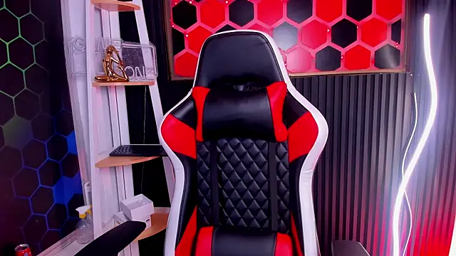 Connor Kings online show from July 7, 2026, 8:01 pm