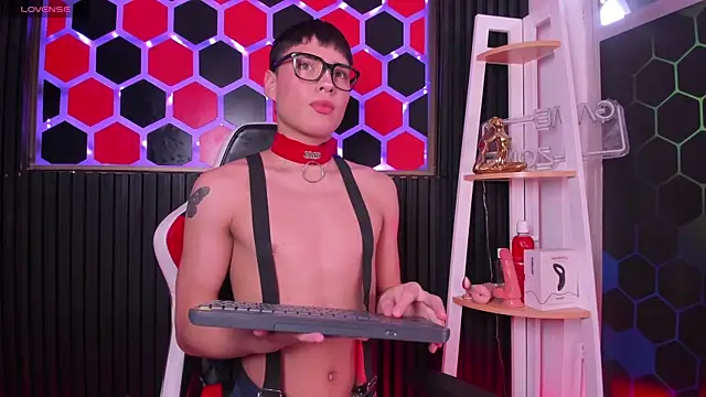 Connor Kings online show from June 25, 2026, 8:25 pm