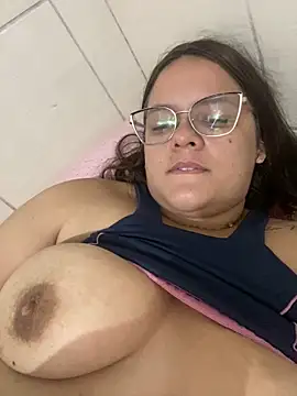 Snapshot of Laryssinha_69 chatting on June 16, 2026, 12:27 pm Laryssinha 69 online show from June 16, 2026, 12:27 pm