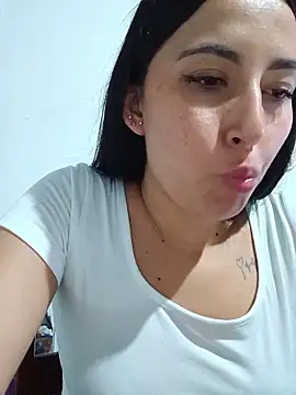 Snapshot of Ann_Houston_ chatting on June 7, 2026, 10:59 pm Ann Houston online show from June 7, 2026, 10:59 pm