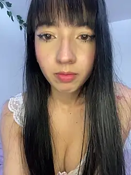 Snapshot of JeyLuxx chatting on June 2, 2026, 5:29 am JeyLuxx online show from June 2, 2026, 5:29 am