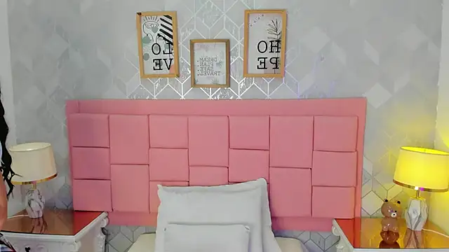 Snapshot of abbye_rose chatting on June 9, 2026, 8:10 pm abbye rose online show from June 9, 2026, 8:10 pm