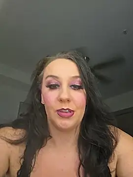CreamVixen online show from July 9, 2026, 12:44 am