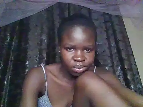small diva online show from July 12, 2026, 7:26 pm