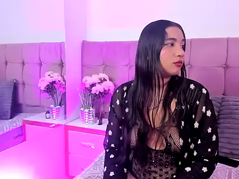 Gemafuckme online show from May 27, 2026, 9:33 pm