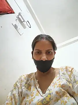 Snapshot of Neha-ji chatting on June 11, 2026, 4:04 pm Neha-ji online show from June 11, 2026, 4:04 pm