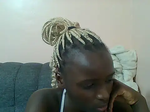Snapshot of Beauty-Anka chatting on June 30, 2026, 6:02 am Beauty-Anka online show from June 30, 2026, 6:02 am
