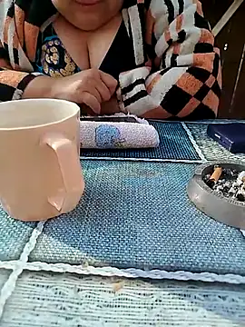 bufnita5 online show from June 20, 2026, 5:01 am