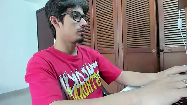 SrIncognito666 online show from June 26, 2026, 12:11 pm