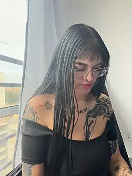 Snapshot of milicablue chatting on May 28, 2026, 12:22 pm milicablue online show from May 28, 2026, 12:22 pm