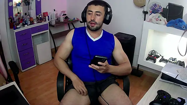 Moscow2720 online show from May 29, 2026, 12:27 am