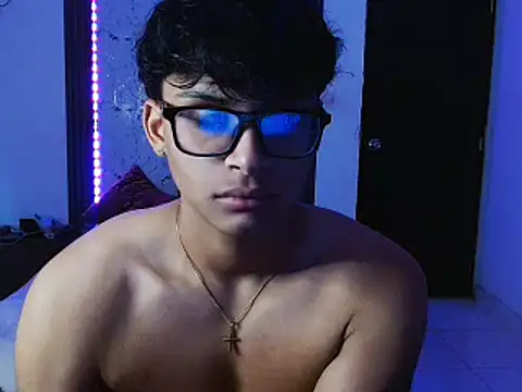 Snapshot of Mr_yisuzz chatting on June 4, 2026, 11:48 am Mr yisuzz online show from June 4, 2026, 11:48 am