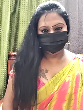 Snapshot of Meera_mia chatting on June 13, 2026, 6:50 pm Meera mia online show from June 13, 2026, 6:50 pm