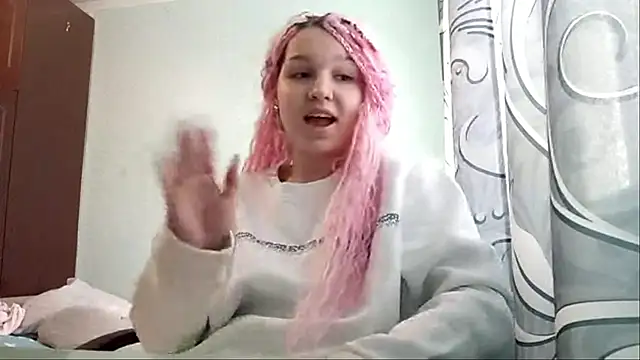 dozyflop online show from May 27, 2026, 9:00 pm