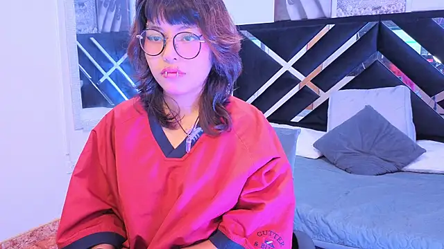 hannita 01 online show from June 22, 2026, 12:13 pm