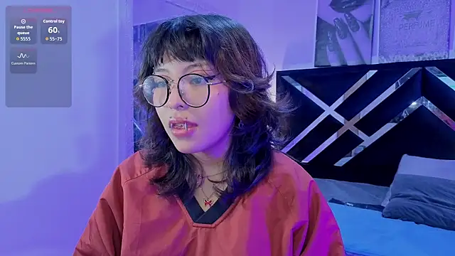 hannita 01 online show from June 16, 2026, 11:54 am