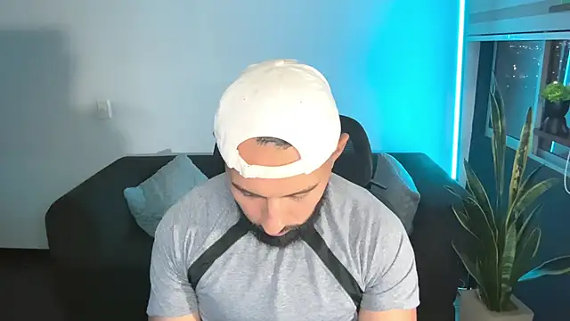 Rob fab online show from June 6, 2026, 11:43 pm