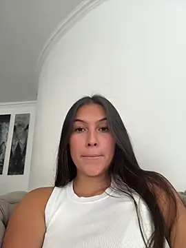 EliiVayne online show from June 1, 2026, 5:23 pm