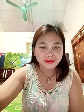 Snapshot of -Piieo11- chatting on May 29, 2026, 3:01 am -Piieo11- online show from May 29, 2026, 3:01 am