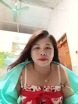 Snapshot of -Piieo11- chatting on May 28, 2026, 1:06 pm -Piieo11- online show from May 28, 2026, 1:06 pm