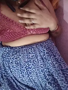 Snapshot of Hot-bhabhi63 chatting on May 31, 2026, 5:51 pm Hot-bhabhi63 online show from May 31, 2026, 5:51 pm