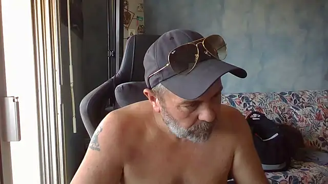 Snapshot of panda_06200 chatting on July 4, 2026, 9:37 am panda 06200 online show from July 4, 2026, 9:37 am