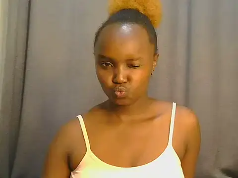 chelsy doll online show from June 19, 2026, 1:06 pm