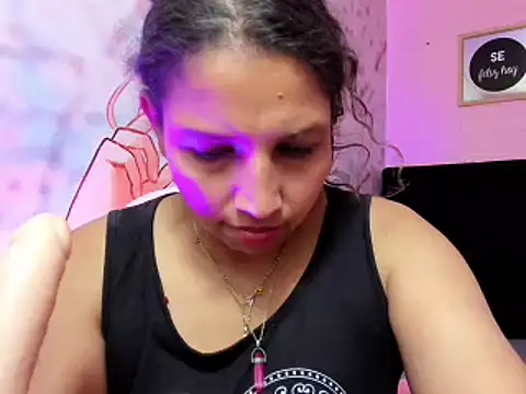 Snapshot of Danna_Sg chatting on July 2, 2026, 1:17 am Danna Sg online show from July 2, 2026, 1:17 am