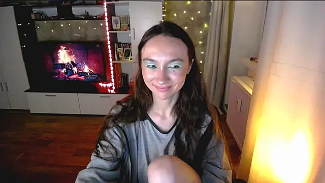 Snapshot of Maryana_Ro chatting on July 5, 2026, 9:32 pm Maryana Ro online show from July 5, 2026, 9:32 pm