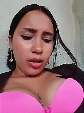 Snapshot of shantall_cute chatting on June 14, 2026, 8:54 pm shantall cute online show from June 14, 2026, 8:54 pm